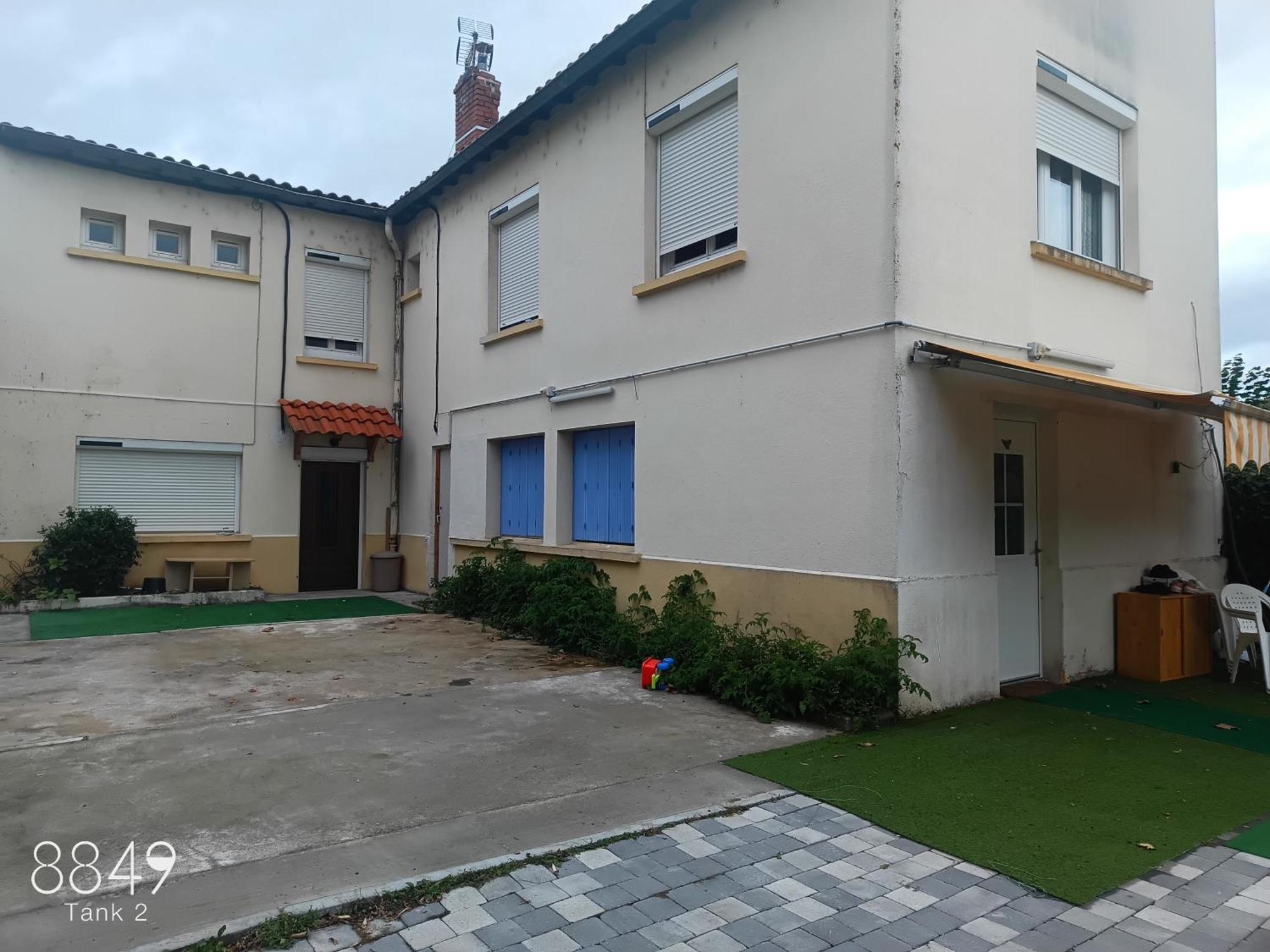 Kothi Apartment *